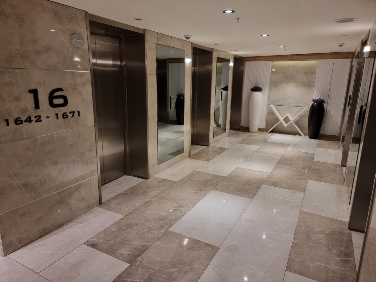 Orbi City Sea View バトゥーミ エクステリア 写真