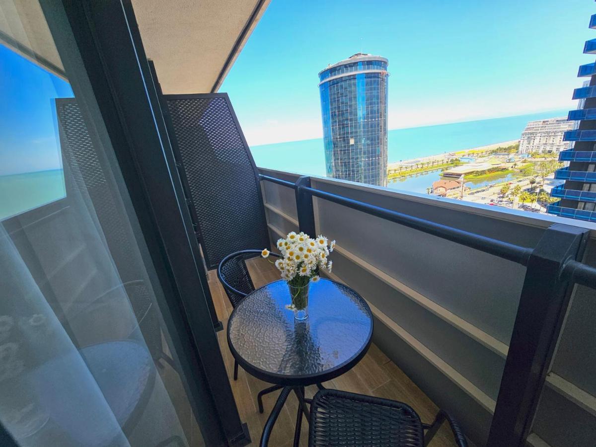 Orbi City Sea View バトゥーミ エクステリア 写真
