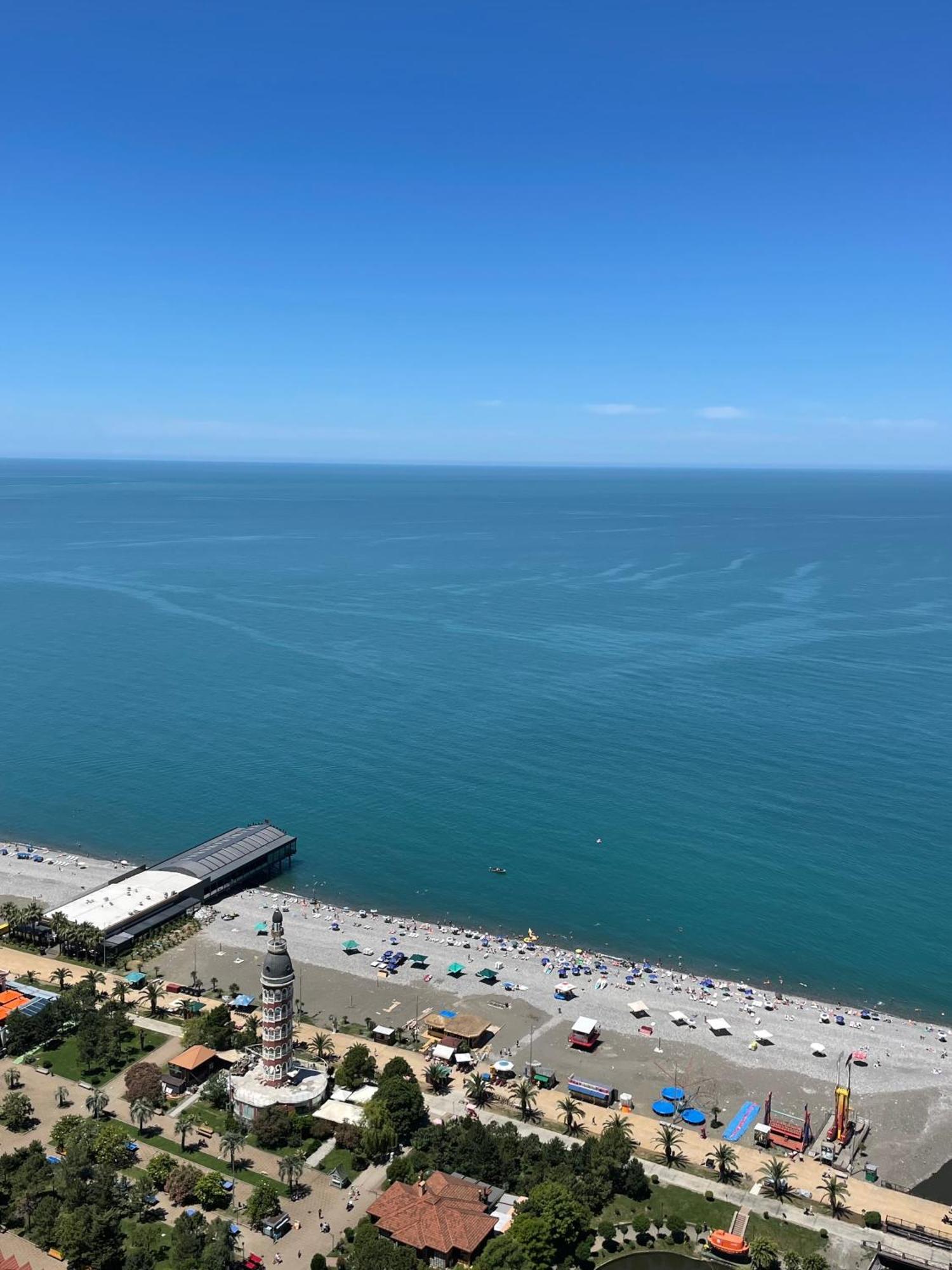 Orbi City Sea View バトゥーミ エクステリア 写真