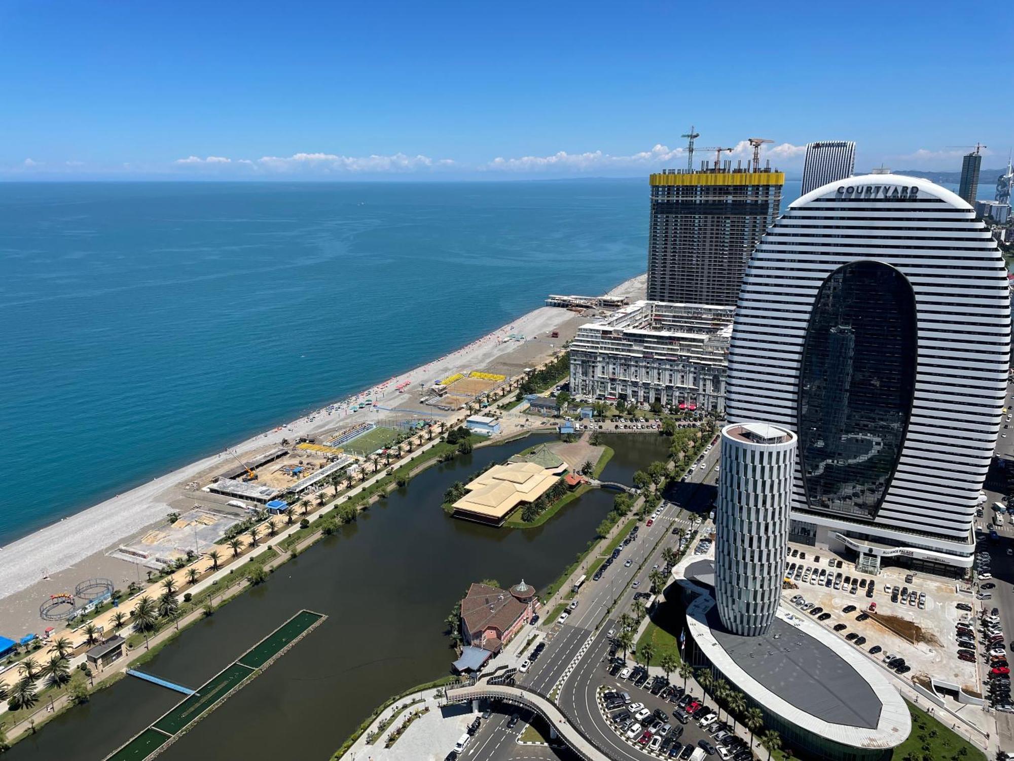 Orbi City Sea View バトゥーミ エクステリア 写真