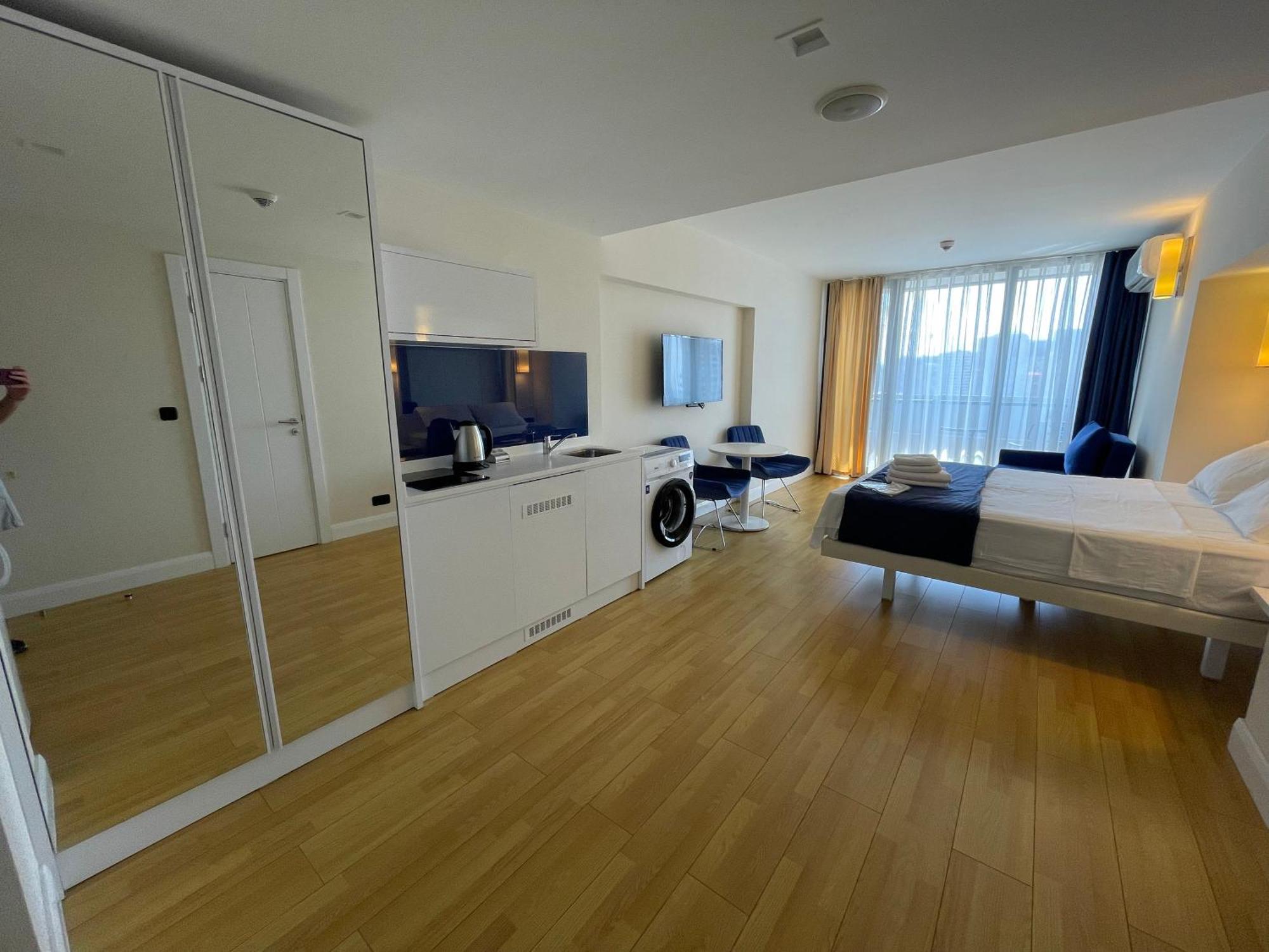 Orbi City Sea View バトゥーミ エクステリア 写真