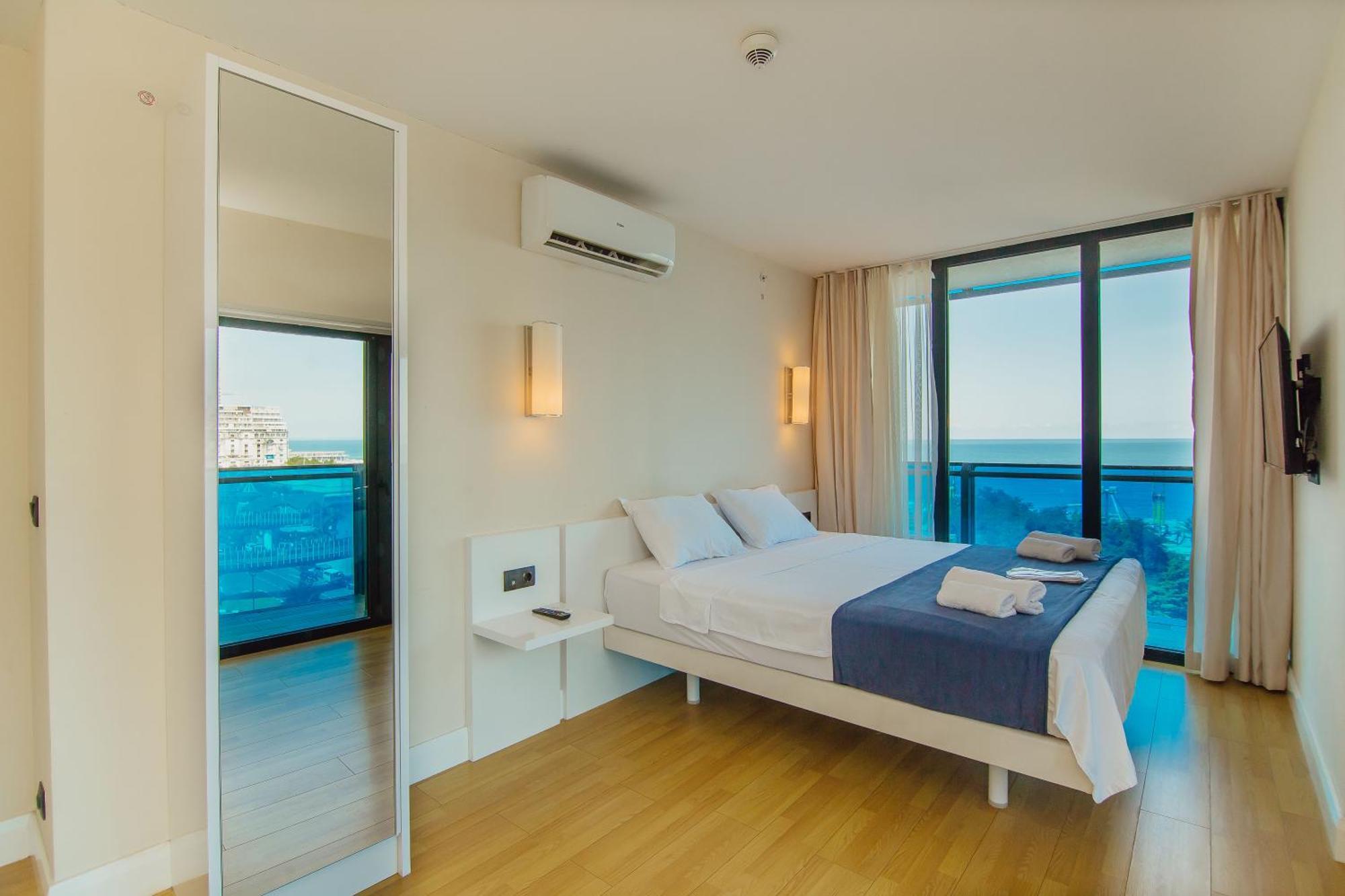 Orbi City Sea View バトゥーミ エクステリア 写真